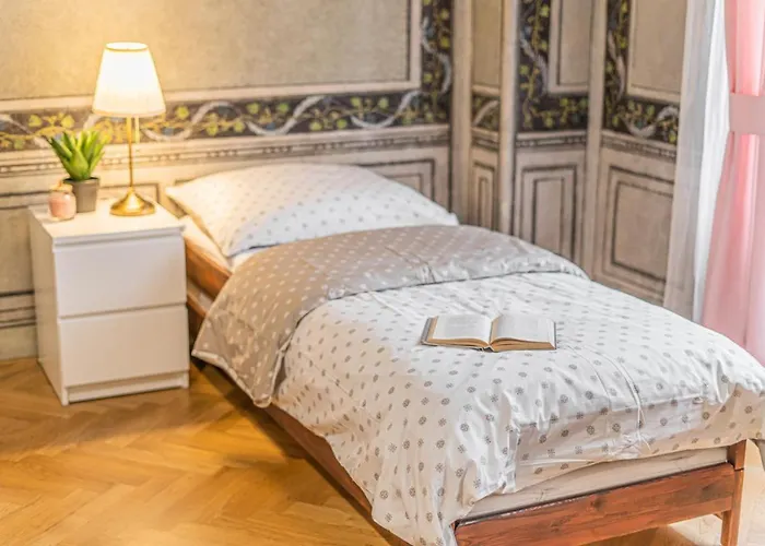 Luxury Karmelitska 2b Lägenhet *