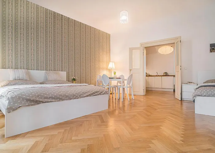 Luxury Karmelitska 2b Apartamento Praga